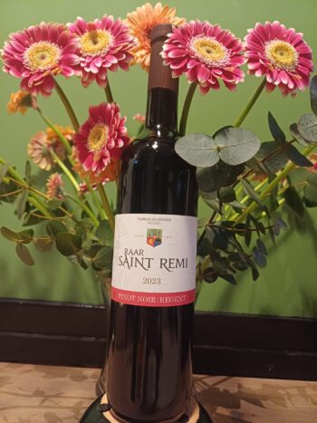 GoDutch!Wine_Raar_St_Remi_PinotNoir-Regent_2023